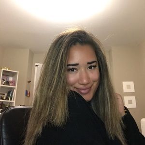 Meet your Posher, Sienna